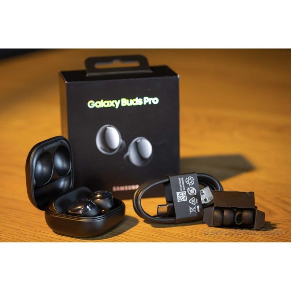SmartTuff Galaxy Pro – HD Audio. Smart Design.